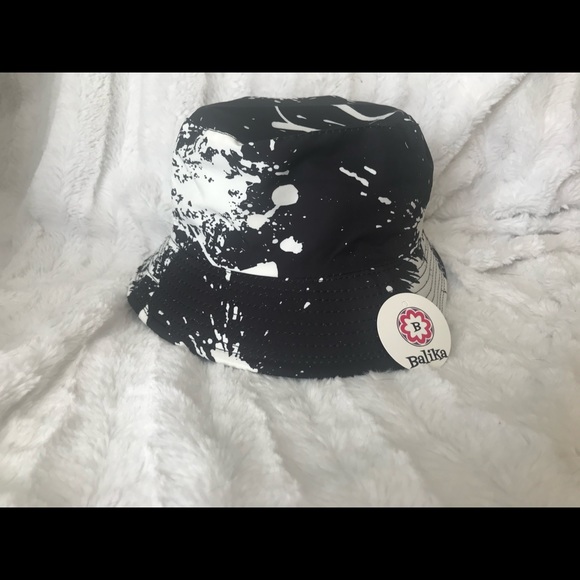 2 in 1 reversible bucket hat…Brand New!! - Picture 2 of 4
